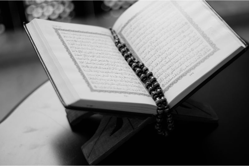 Al-Quran Sebagai Penyejuk Rohani, Ketenangan dan Kedaiaman Bagi Pembacanya