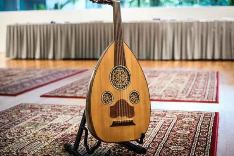 Alat Musik Gambus: Keindahan Melodi Timur Tengah yang Memukau