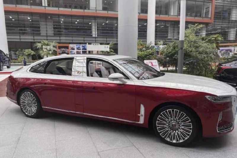 Sedan Mewah Hongqi Guoya: Pesona Baru di Auto China 2024