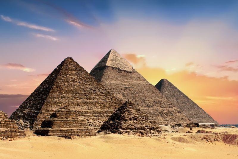 Sejarah Dibuatnya Piramida Mesir