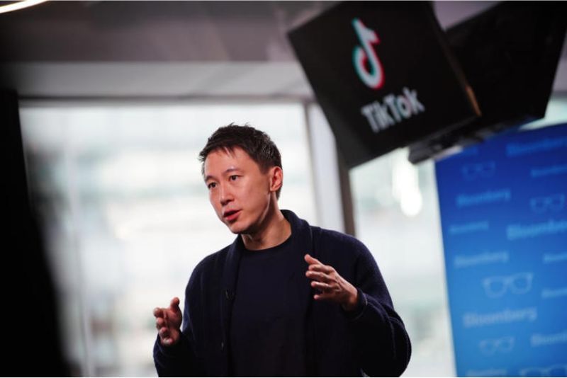 TikTok Dilarang di Amerika Serikat, CEO Shou Zi Chew: Kami Tidak Akan Pergi Kemana-mana