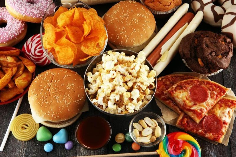 Junk Food: Definisi dan Dampaknya bagi Kesehatan