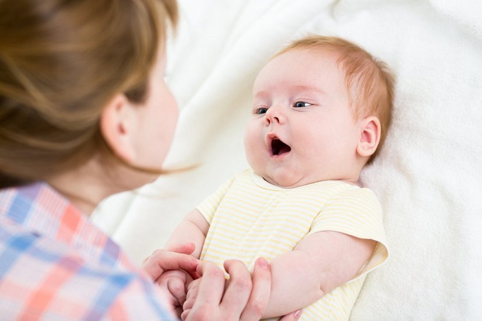 Cara Cepat Menyembuhkan Cegukan Pada Bayi