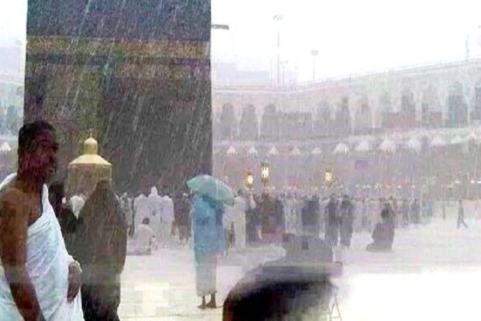Akhirnya Hujan juga di Kota Mekah,Alhamdulillah