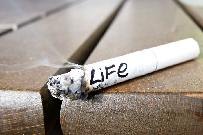 Peneliti: Merokok 1 Bungkus per Hari Perpendek Usia 7 Tahun!