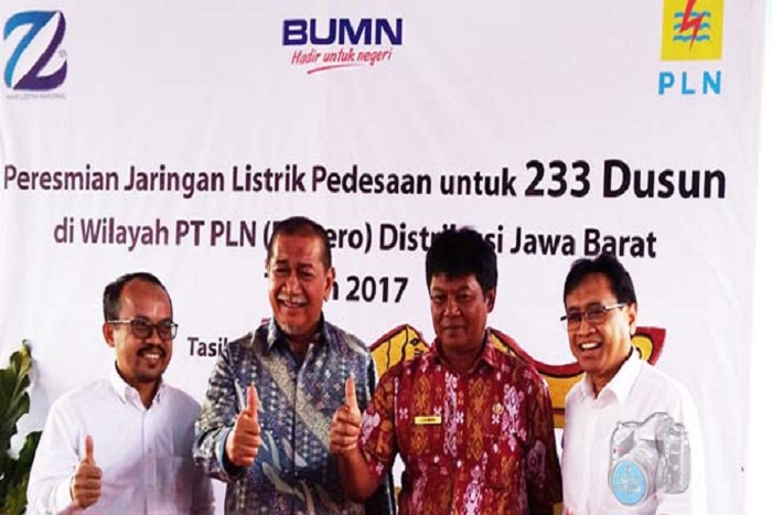 PLN Disjabar Resmikan Jaringan Listrik 233 Dusun