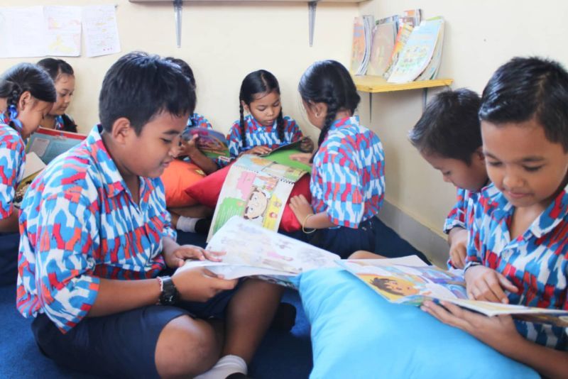 Membangun Literasi Anak Sejak Dini Peran Orang Tua dan Sekolah