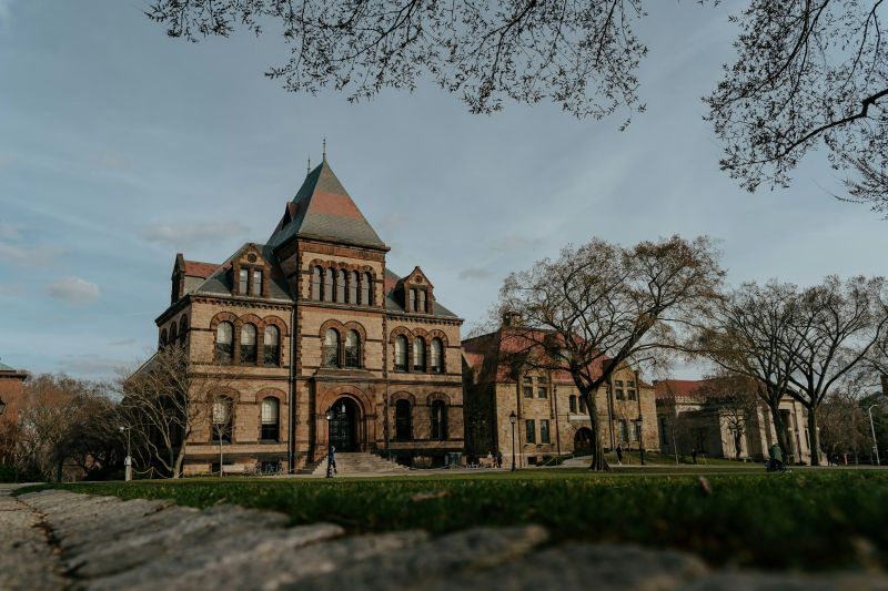 Kemenangan Besar Pertama 'Student Spring': Brown University Setuju untuk Memilih Pemisahan dengan Israel