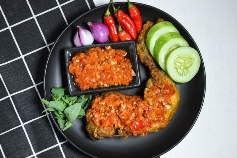 Resep Sambal Geprek Bawang Enak dan Pedas