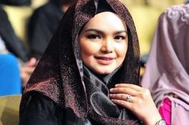 Alhamdulillah, Setelah Menanti Selama 11 Tahun Akhirnya Siti Nurhaliza hamil Anak Pertama