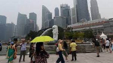 Resmi! Gaji Pegawai Asing Naik di Singapura Menjadi 65 Juta di Tahun 2025