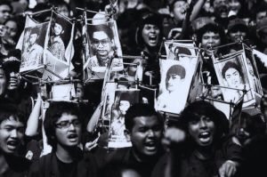 Kisah-Kisah Tragedi: Menilik Peninggalan Massa Kerusuhan Mei 1998, Jejak Hitam Sejarah Indonesia