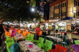 10 Street Food Terpopuler di Makasar yang Wajib Dicoba