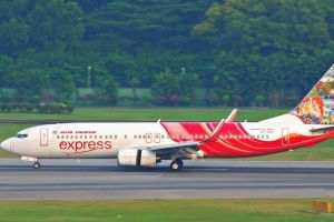 90 Penerbangan Air India Express Dibatalkan Imbas Ratusan Kru Cuti Sakit Massal