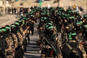 Barisan petempur Brigade Al Qassam,