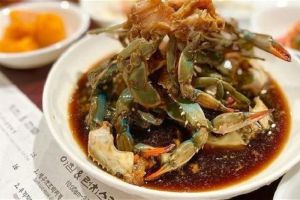 Sensasi Pedas Korea: Kepiting Alaska dengan Bumbu Gochujang yang Menggugah Selera