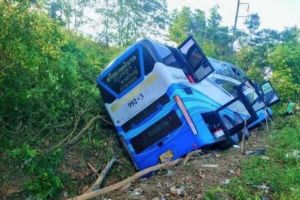 Bus Study Tour Terperosok ke Jurang di Lampung, 6 Orang Luka Berat