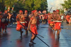 Magisnya Tari Cakalele: Keberanian dan Keindahan dari Tanah Maluku
