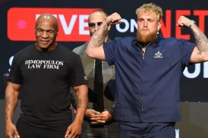 Mike Tyson Terluka Parah: Dikhawatirkan Koma Usai Duel Lawan Jake Paul
