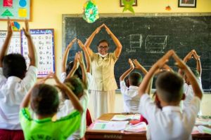 Kemendikbud Kritik Penggunaan Anggaran Pendidikan di Sekolah Kedinasan