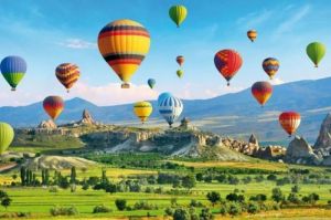 Sejarah Pembuatan Balon Udara: Dari Penemuan Hingga Wisata Modern