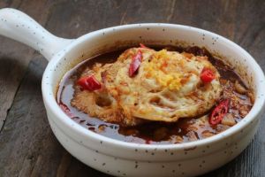 Resep Telur Ceplok Kecap Pedas Enak dan Gurih