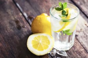 Manfaat Air Lemon untuk Kesehatan Tubuh