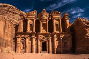 Ibu Kota Negara Yordania: Petra yang Megah
