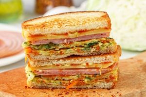 Resep Sandwich Telur Sosis : Rasa Enak dan Empuk Ala Anak Kos, Masakan Kuliner Indonesia yang Mendunia