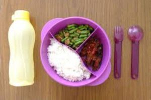 Makanan Bekal Kantor yang Mudah dan Cepat Dibuat di Rumah: Solusi Praktis untuk Makan Sehat di Tempat Kerja