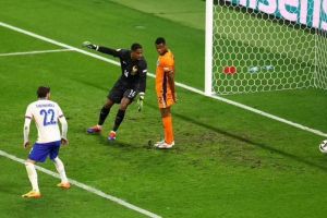 Kenapa Gol Belanda ke Gawang Prancis Tidak Sah? Kontroversial!