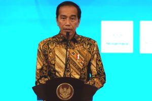 Jokowi Dikabarkan Emosi karena Coldplay Hanya Tampil Sehari di RI Karena Perizinan Ruwet