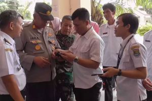 Razia Ponsel: 3 Pegawai Pemkab Tangerang Kedapatan Main Judi Online