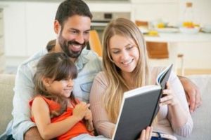 Tips dan Trik Mengajarkan Membaca dengan Metode Fun Learning