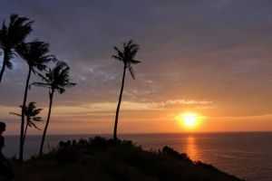 Bukit Malimbu: Menyaksikan Sunset Indah di Lombok Utara