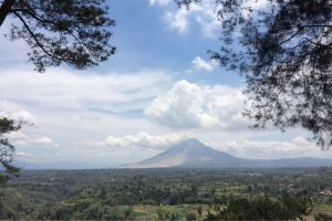 Bukit Gundaling Brastagi: Pesona Alam yang Menakjubkan di Karo