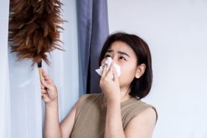 Tips Menghindari Alergi Debu yang Mengganggu Hidung