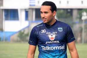 Bojan Hodak Sebut Ezra Walian Akan Hengkang dari Persib, ke Persik