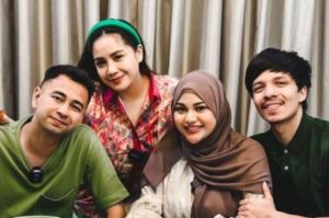 Raffi Ahmad Berikan Tanggapan Lucu tentang Insiden Kesalahan Gandeng Nagita Slavina oleh Atta Halilintar