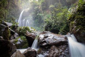 Air Terjun Tiu Kelep: Keindahan Alam di Senaru, Lombok