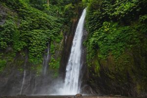 Air Terjun Tangse: Keindahan Tersembunyi di Aceh