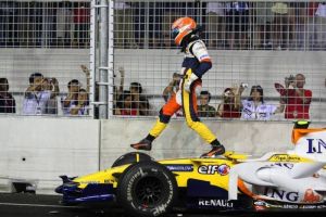 Pembalap F1 dengan Gaya Mengemudi Paling Unik