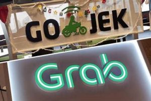 Gojek dan Grab