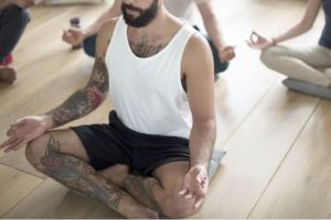 Mengelola Kesehatan Mental dengan Yoga dan Meditasi