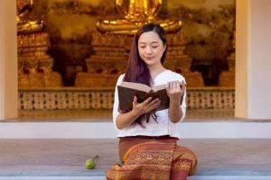 Menggali Ajaran Tripitaka: Kitab Suci Agama Buddha