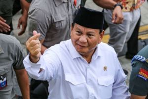 Kontroversi dan Tantangan yang Dihadapi Prabowo Subianto dalam Karir Politiknya