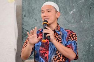 Kisah Hidup Ustadz Felix Siauw: Dari Mualaf hingga Dai Ternama