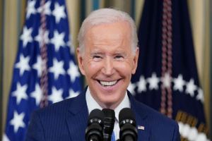 Presiden AS Joe Biden Saksikan Kembang Api Hari Kemerdekaan di Gedung Putih