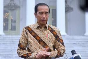 Jokowi Bantah Rencana Pembatasan BBM Mulai 17 Agustus