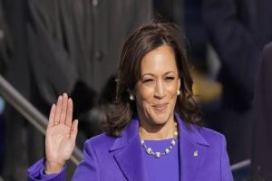 Wow! Sumbangan Kamala Harris Membuat Sejarah di Pilpres AS